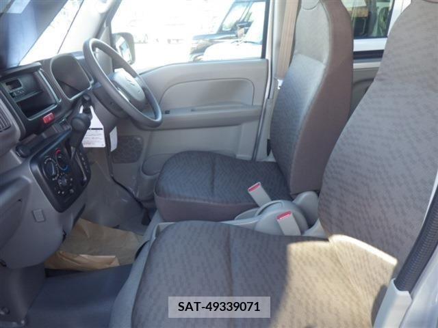 Suzuki EVERY 2023-12 252915-2