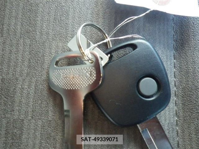 Suzuki EVERY 2023-12 252915-12