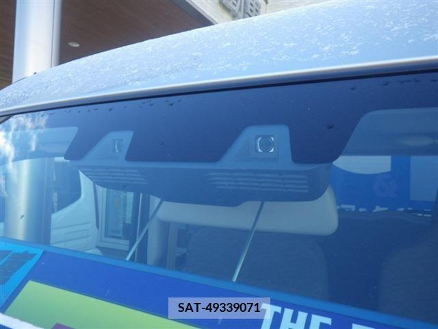 Suzuki EVERY 2023-12 252915-11