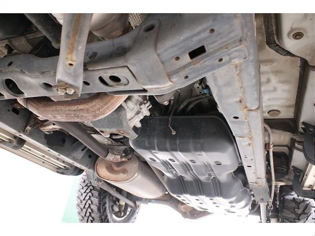 Toyota FJ CRUISER 2011-01 13805-10