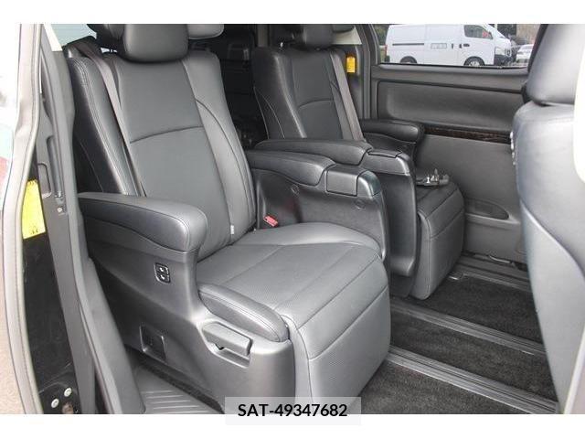 Toyota ALPHARD 2014-07 395535-16