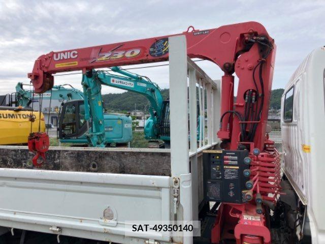 Hino DUTRO 2013-06 396412-8
