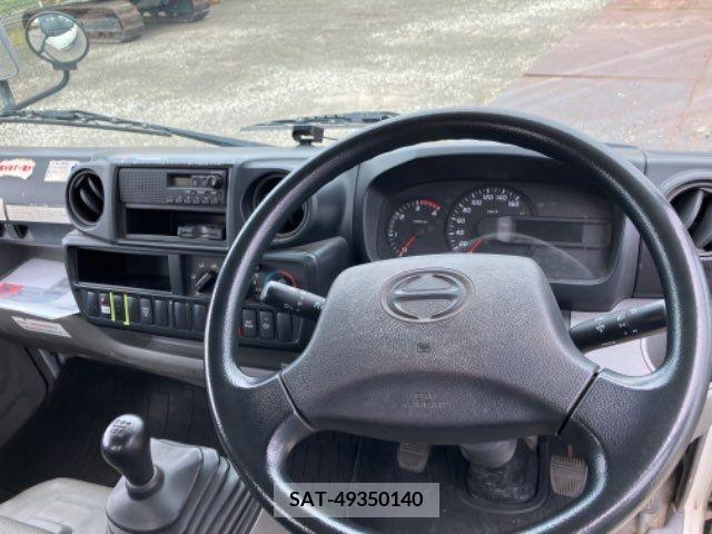 Hino DUTRO 2013-06 396412-4