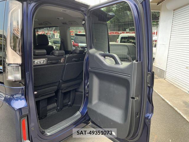 Honda e 2018-01 342309-22