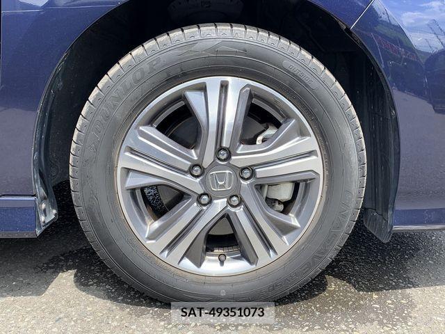 Honda e 2018-01 342309-11