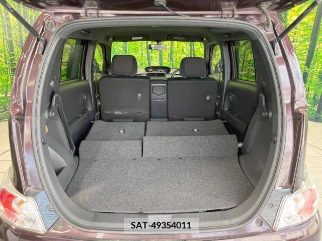 Toyota BB 2013-07 380896-10