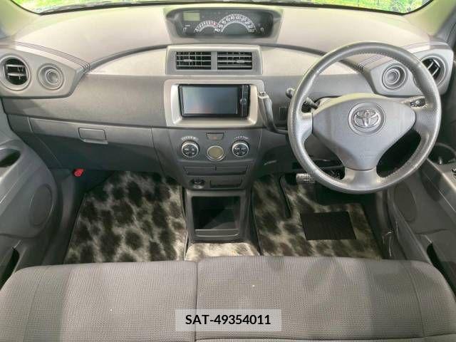 Toyota BB 2013-07 380896-1