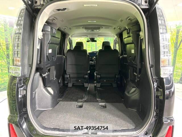 Toyota VOXY 2016-09 289037-11