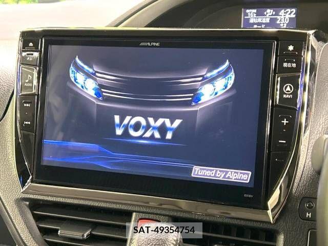 Toyota VOXY 2016-09 289037-4