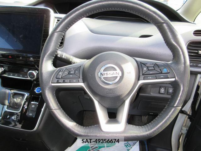 Nissan SERENA 2020-04 211801-17