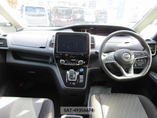 Nissan SERENA 2020-04 211801-1