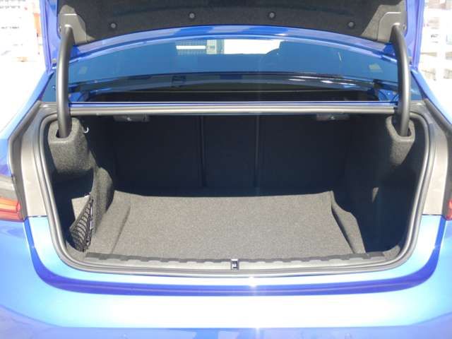 Bmw 3 SERIES 2023-05 180418-29
