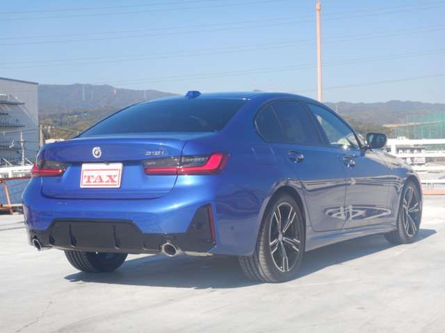 Bmw 3 SERIES 2023-05 180418-2