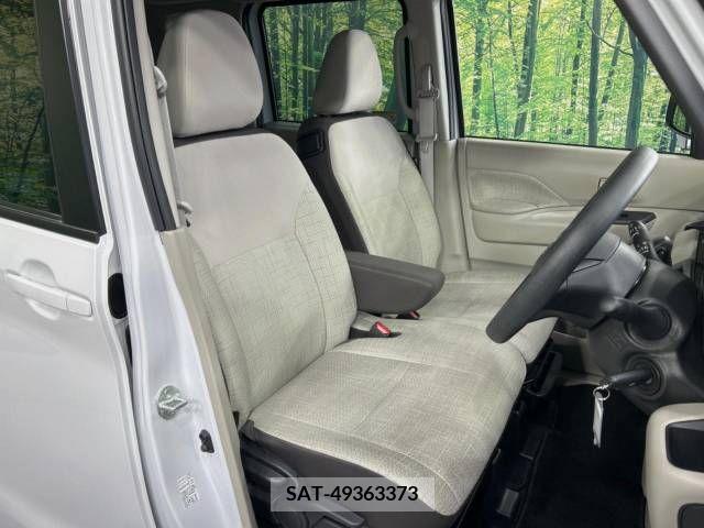 Nissan ROOX 2022-10 218978-8