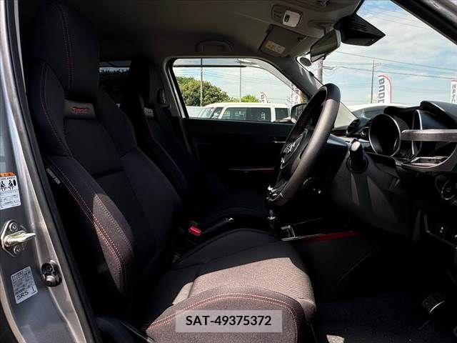 Suzuki SWIFT 2023-08 349995-15