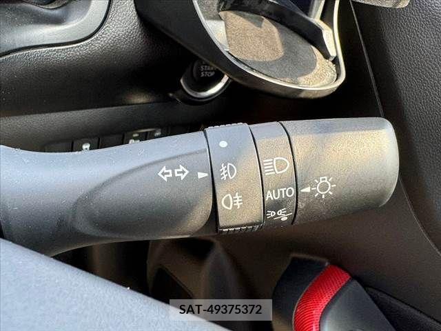 Suzuki SWIFT 2023-08 349995-21