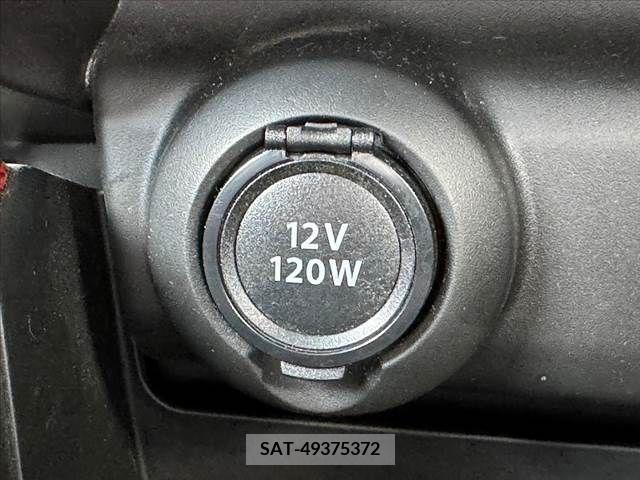 Suzuki SWIFT 2023-08 349995-24