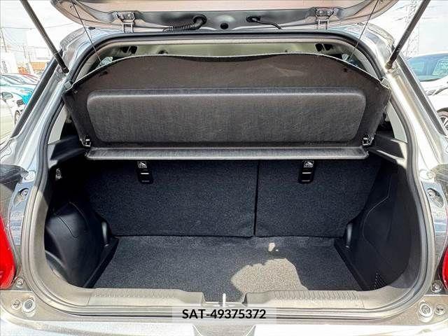 Suzuki SWIFT 2023-08 349995-18