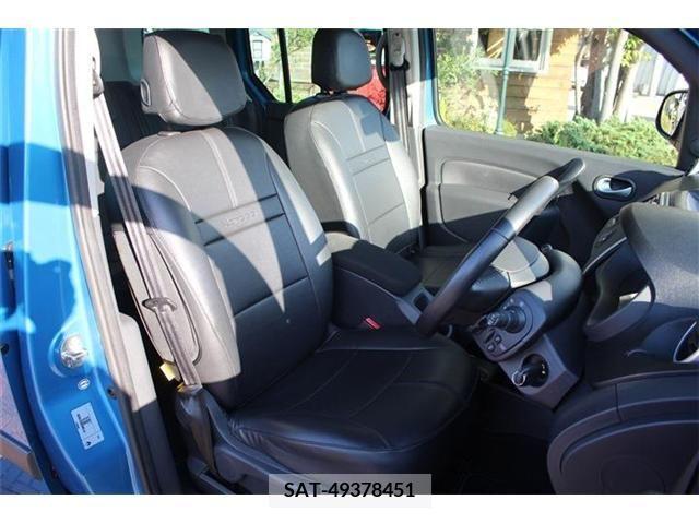 Renault KANGOO 2017-03 367107-13