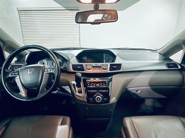 Honda ODYSSEY 2015-06 181505-1