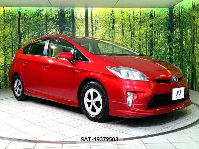 Toyota PRIUS 2013-10 382957-16