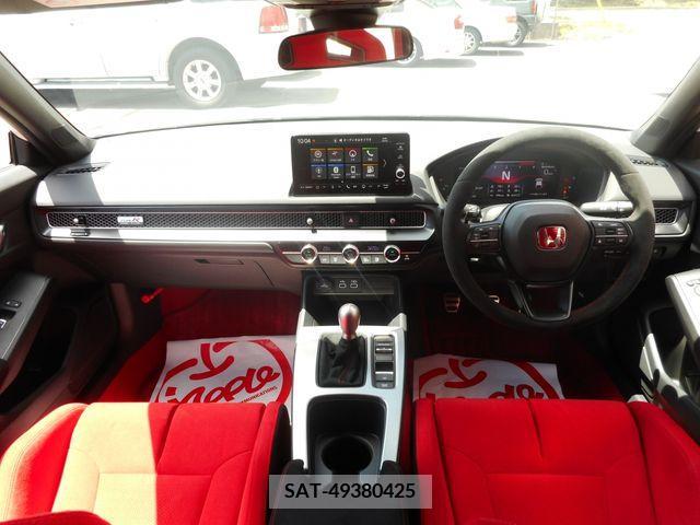 Honda CIVIC 2023-10 264427-1