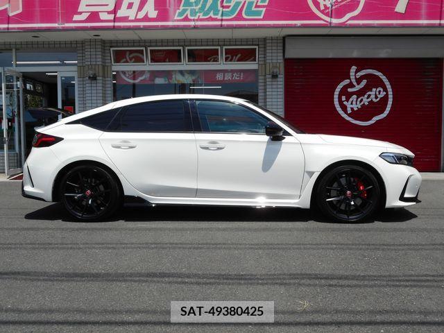 Honda CIVIC 2023-10 264427-5
