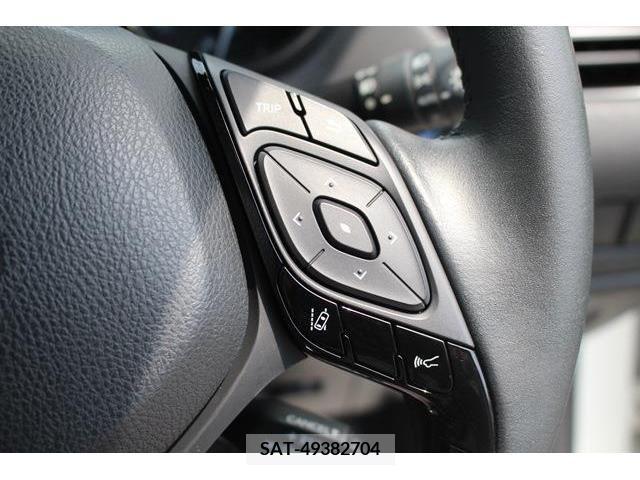 Toyota C-HR 2019-11 357754-6