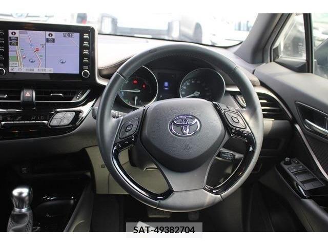 Toyota C-HR 2019-11 357754-15