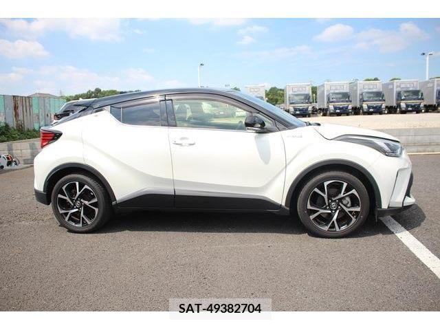 Toyota C-HR 2019-11 357754-11