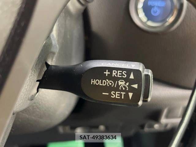 Toyota C-HR 2018-07 244376-5