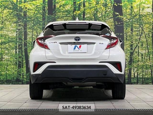 Toyota C-HR 2018-07 244376-15