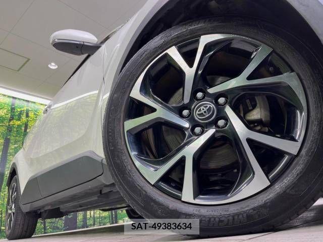 Toyota C-HR 2018-07 244376-13