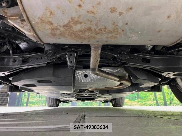 Toyota C-HR 2018-07 244376-19