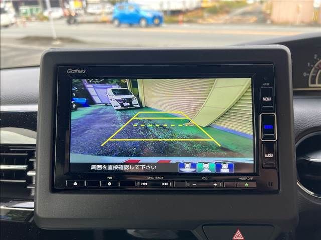Honda N BOX CUSTOM 2022-07 181015-2