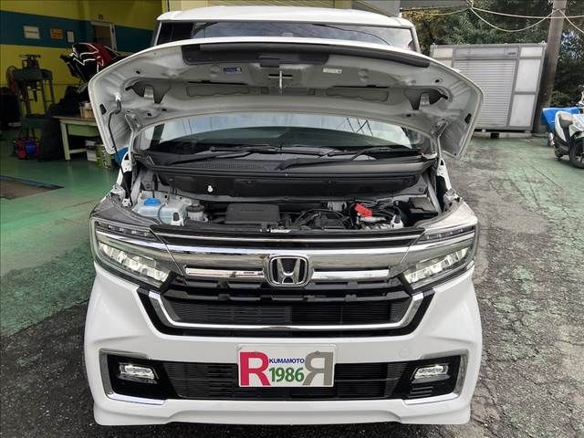 Honda N BOX CUSTOM 2022-07 181015-26