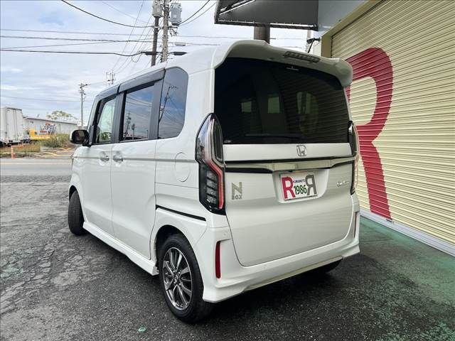 Honda N BOX CUSTOM 2022-07 181015-4