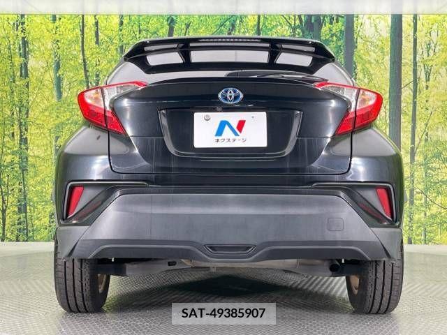 Toyota C-HR 2017-05 264171-15