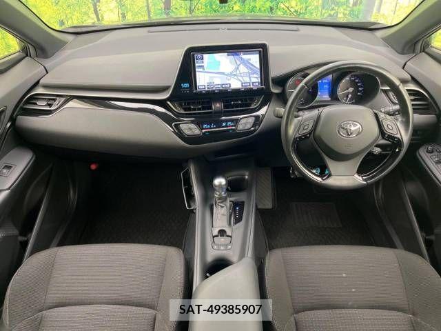 Toyota C-HR 2017-05 264171-1