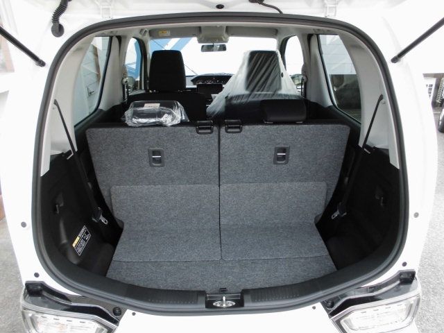 Suzuki WAGON R 2022-09 9467-28