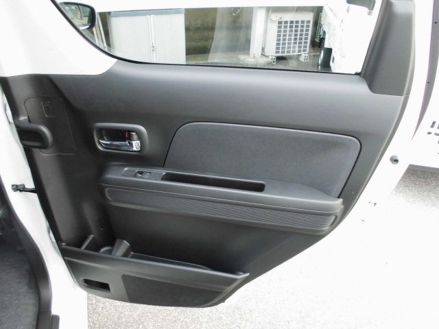 Suzuki WAGON R 2022-09 9467-26