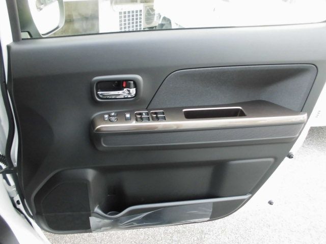 Suzuki WAGON R 2022-09 9467-23