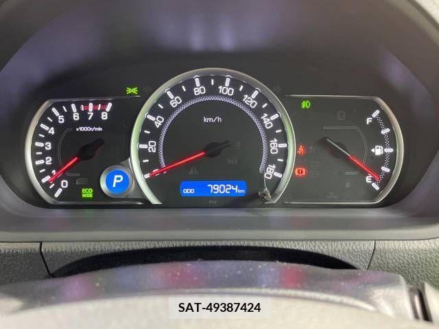 Toyota VOXY 2014-04 289165-8