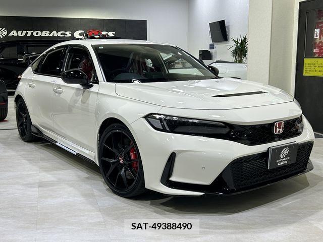 Honda CIVIC 2024-03 302715-2