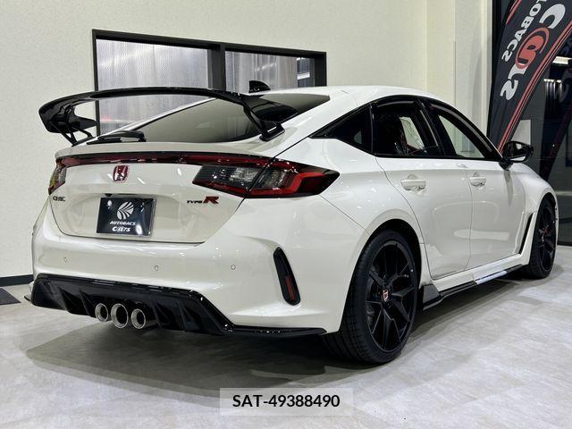 Honda CIVIC 2024-03 302715-1
