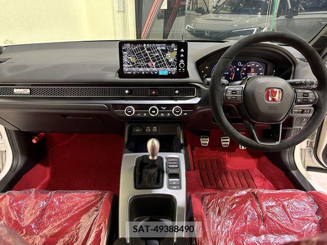Honda CIVIC 2024-03 302715-5