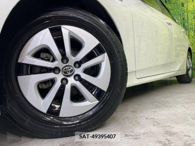 Toyota PRIUS 2019-11 219866-13