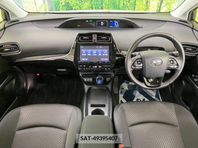 Toyota PRIUS 2019-11 219866-1