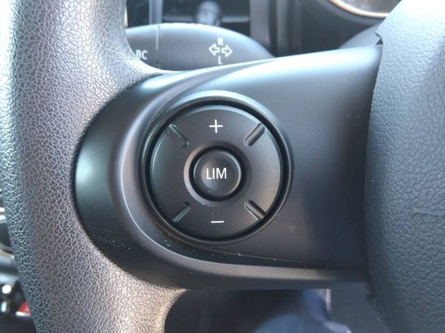 Bmw MINI 2019-03 15695-6