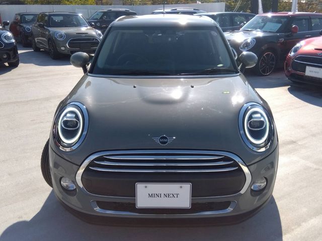 Bmw MINI 2019-03 15695-24